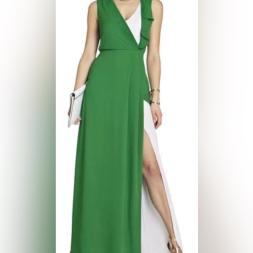 BCBGMAXAZRIA BCBG Yuliana V-Neck Evening Dress in Green and White. SMALL.